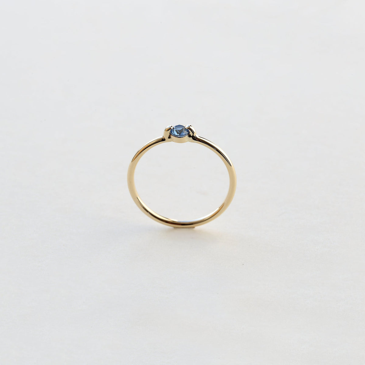 BLUE SAPPHIRE RING