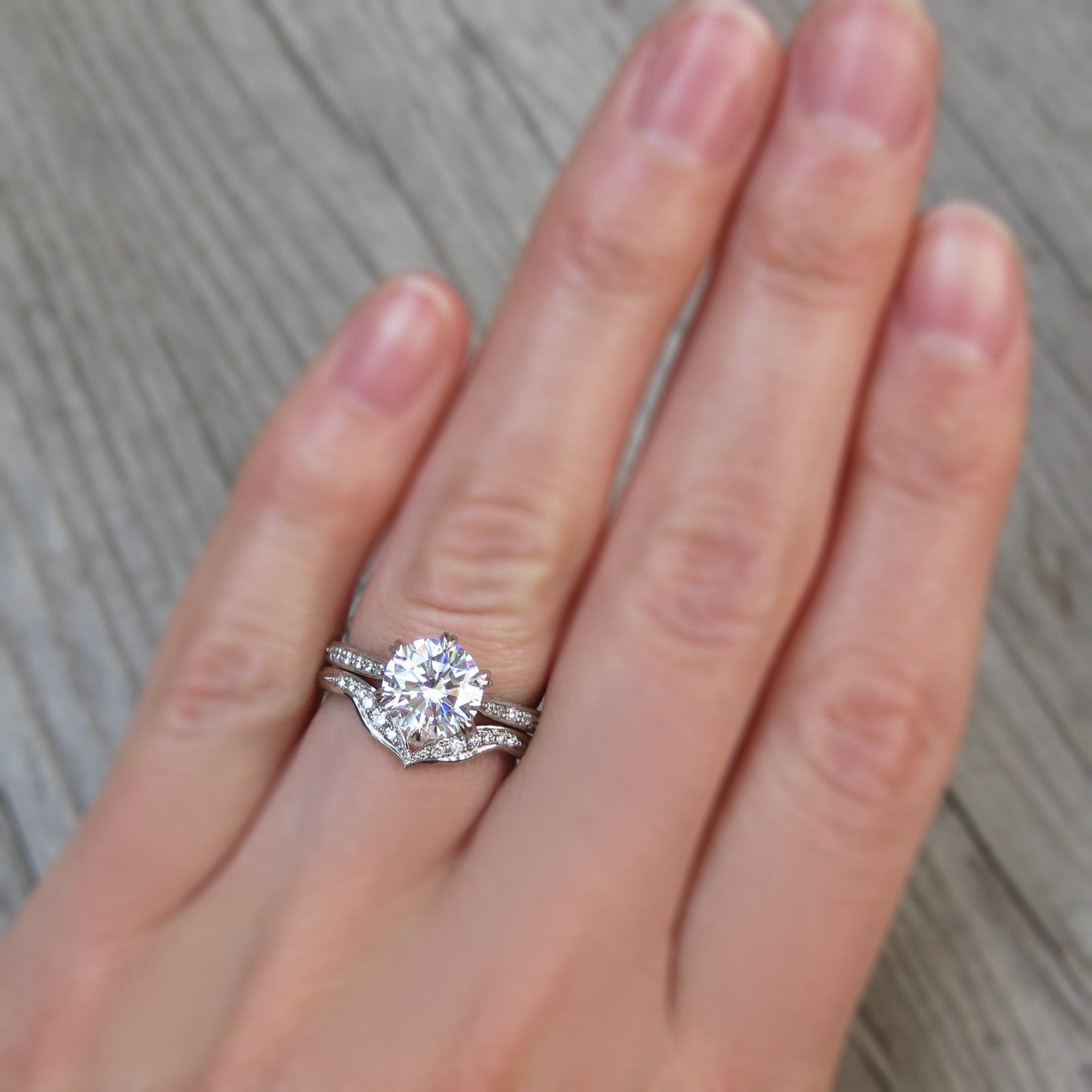 ・V-BAND・Canadian or Lab-Grown Diamonds