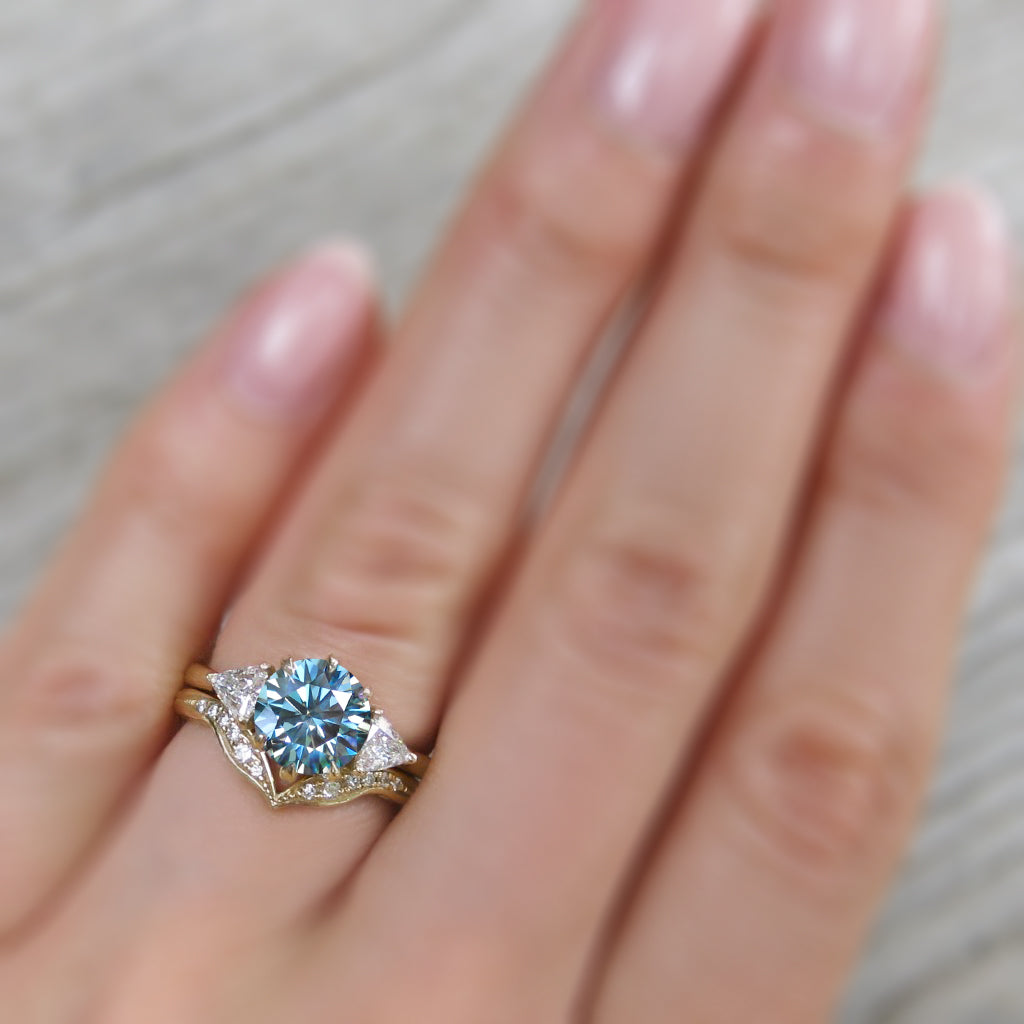 ・MAGNOLIA・Aqua-Teal Iconic™ Moissanite Center, Trillion Diamonds (1.92ctw)