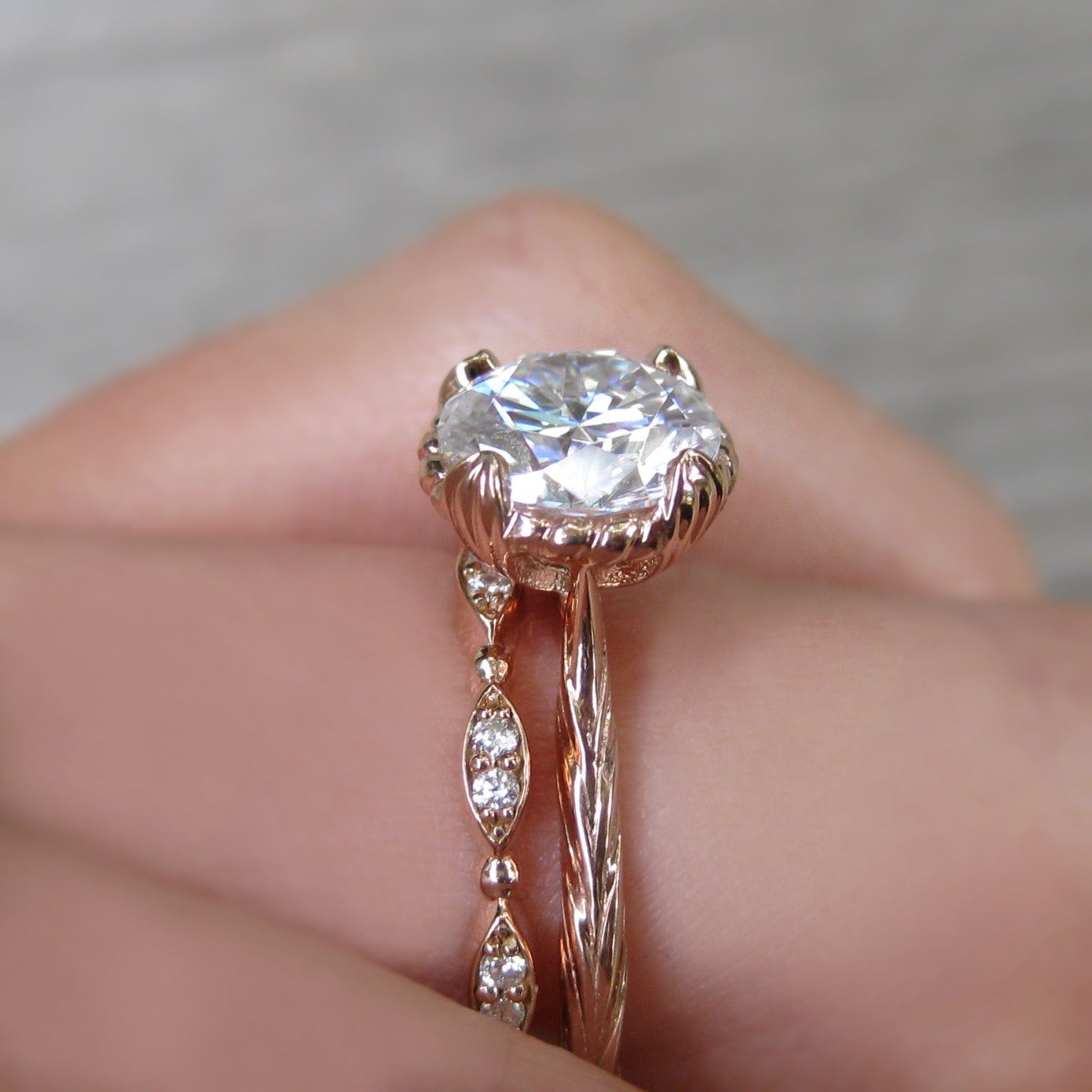・MARGO・Canadian or Lab-Grown Diamonds