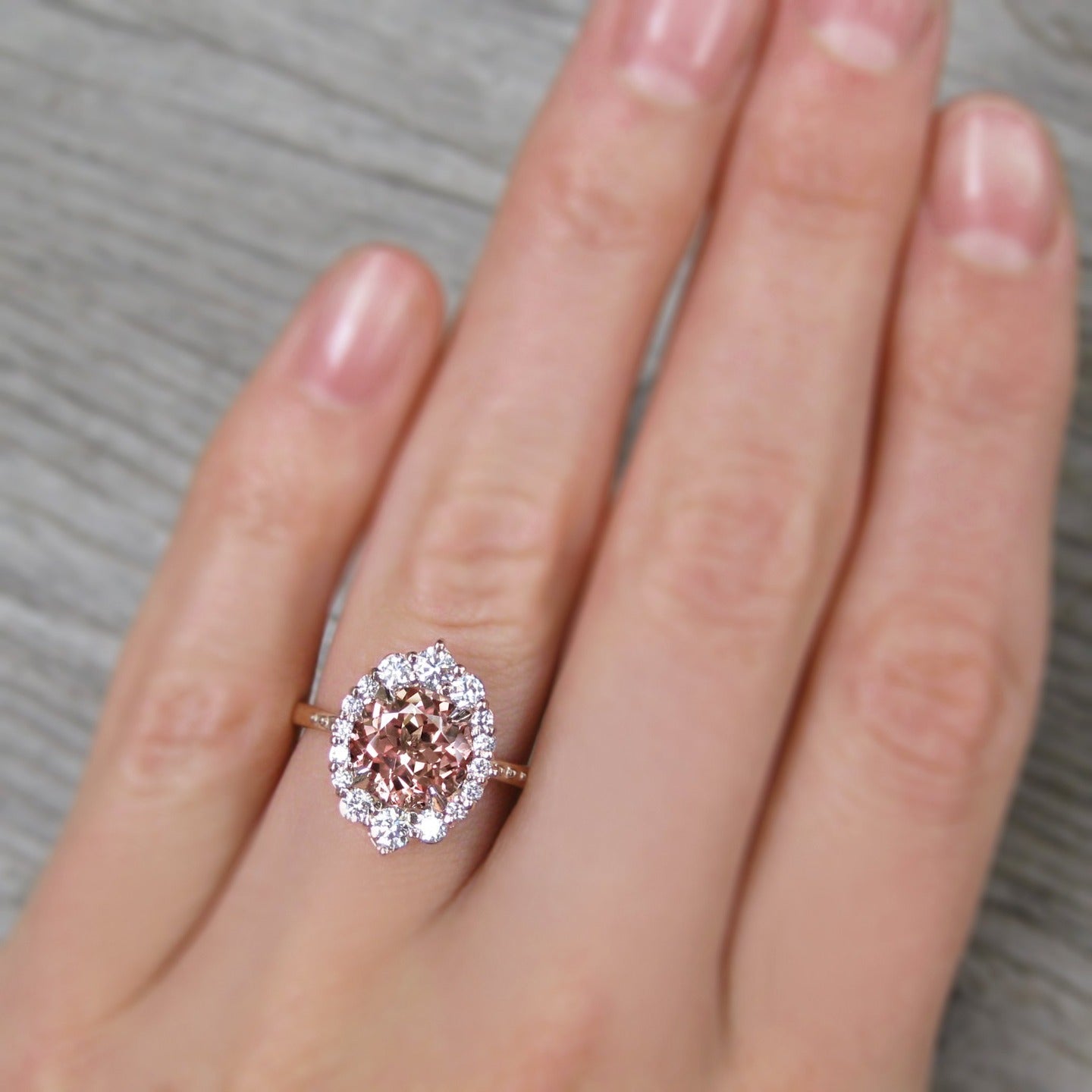 ・EMERSON・Peach Sapphire Center, Diamond Halo (2.68ctw+)