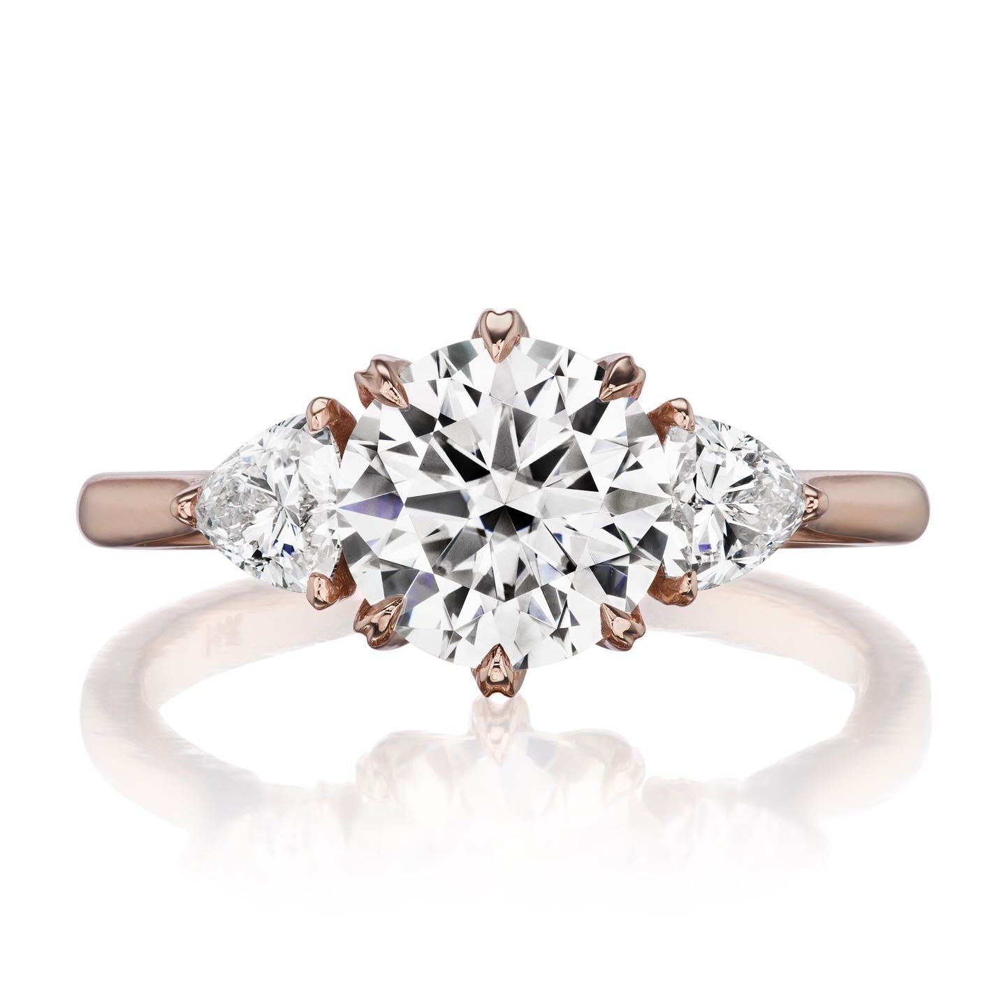・MAGNOLIA・Moissanite Center, Trillion Diamonds (1.92ctw)