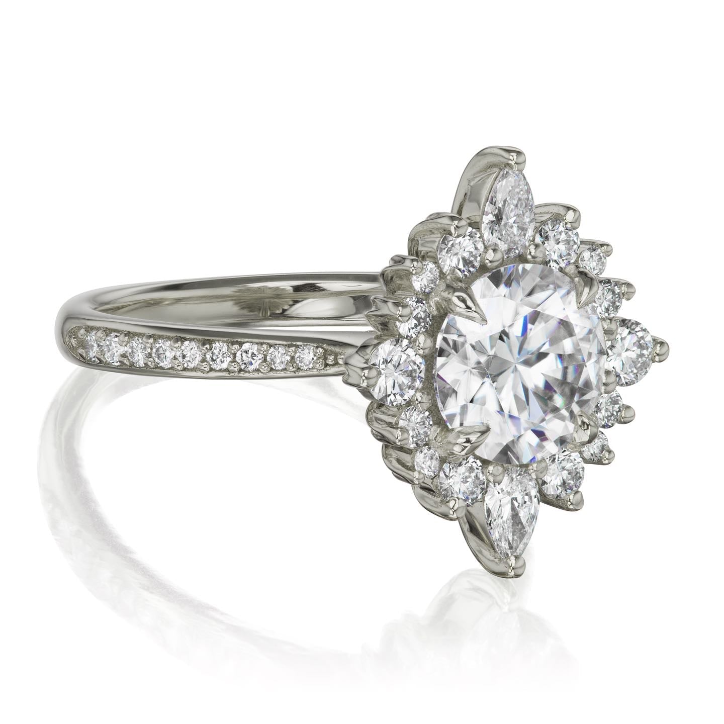 ・ZAHRA・Moissanite Center, Diamond Halo (1.98ctw+)