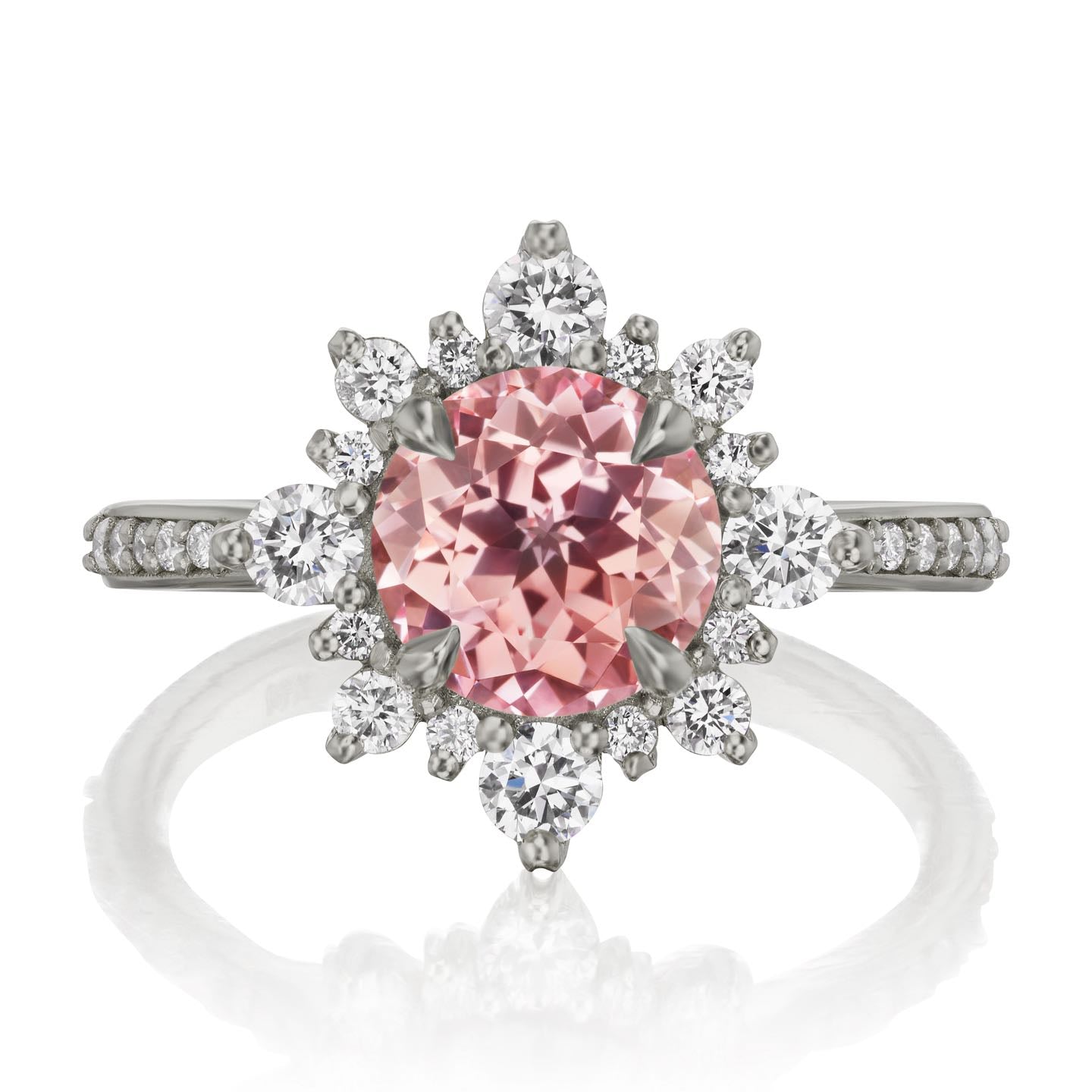 ・REYNA・Peach Sapphire Center, Diamond Halo (2.68ctw+)