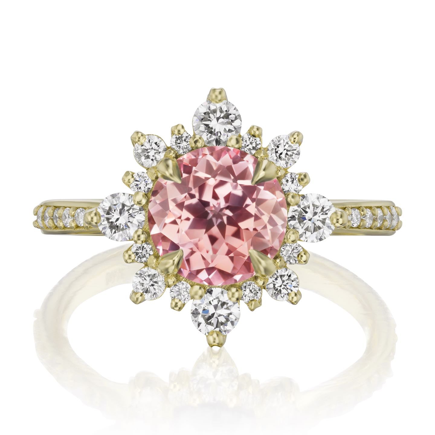 ・REYNA・Peach Sapphire Center, Diamond Halo (2.68ctw+)