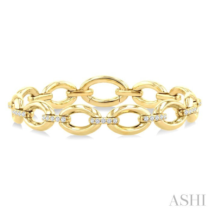 Aeris Gold Oval Shape Link Diamond Fashion Bracelet