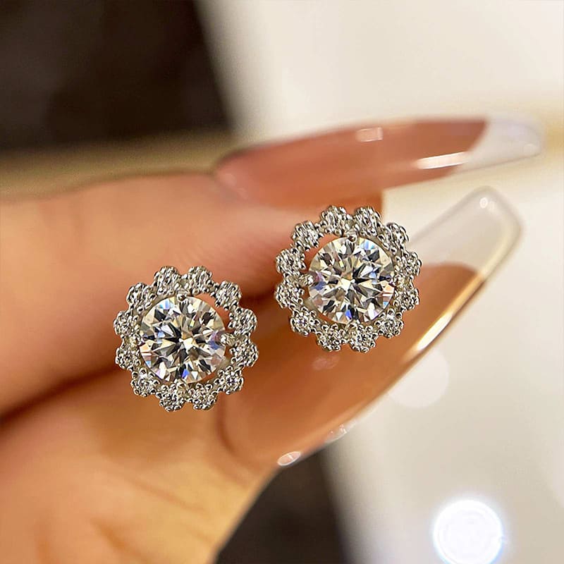Solarii Moissanite Round Cut Flower Design 925 Sterling Silver Stud Earrings