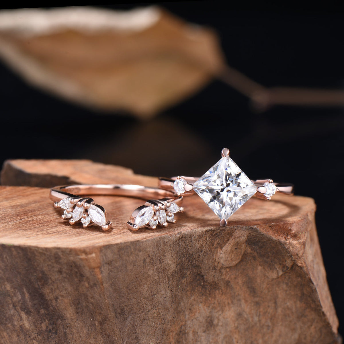 2CT Princess Shaped Moissanite Three Stone Engagement Ring Diamond Cluster Open Gaps Stacking Band Rose Gold Wedding Bridal Set Women Gifts