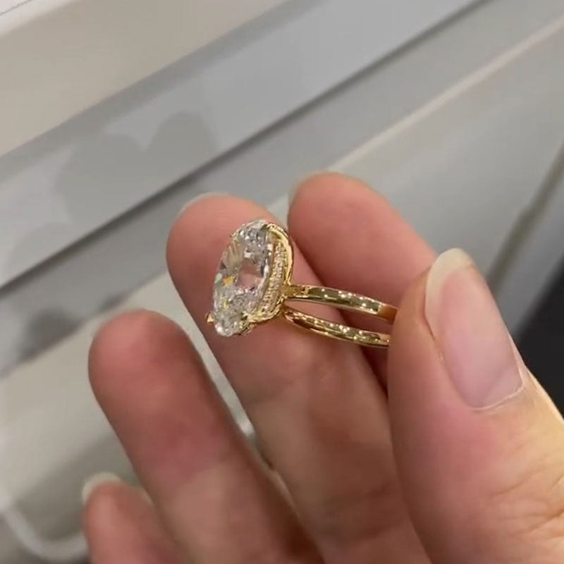 Simple Oval Cut Solitaire Engagement Ring