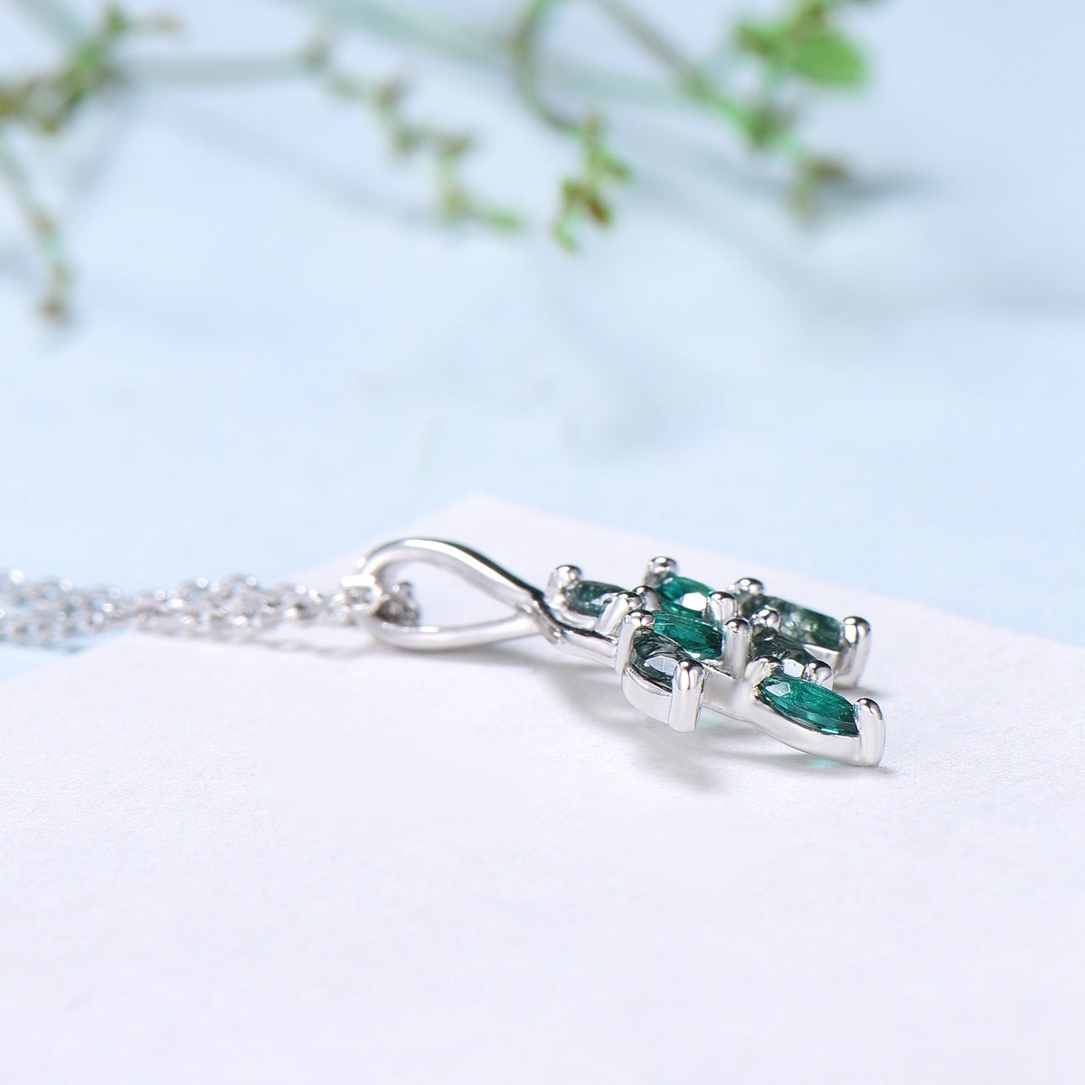 Vintage Moss Agate Necklace Unique Marquise Green Agate Leaf Style Pendant Dainty Branch Guard Emerald Pendant Unique Anniversary gift women