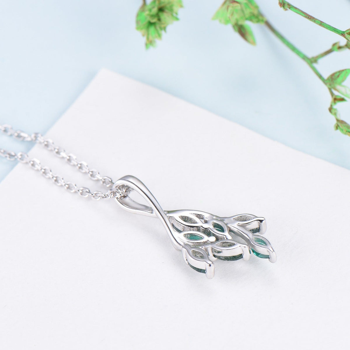 Vintage Moss Agate Necklace Unique Marquise Green Agate Leaf Style Pendant Dainty Branch Guard Emerald Pendant Unique Anniversary gift women