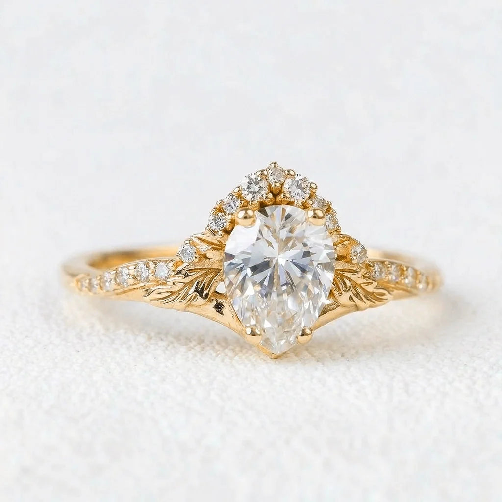 Victoria’s Griffin | Vintage Diamond Halo & Leaf Bridal Set 2pcs