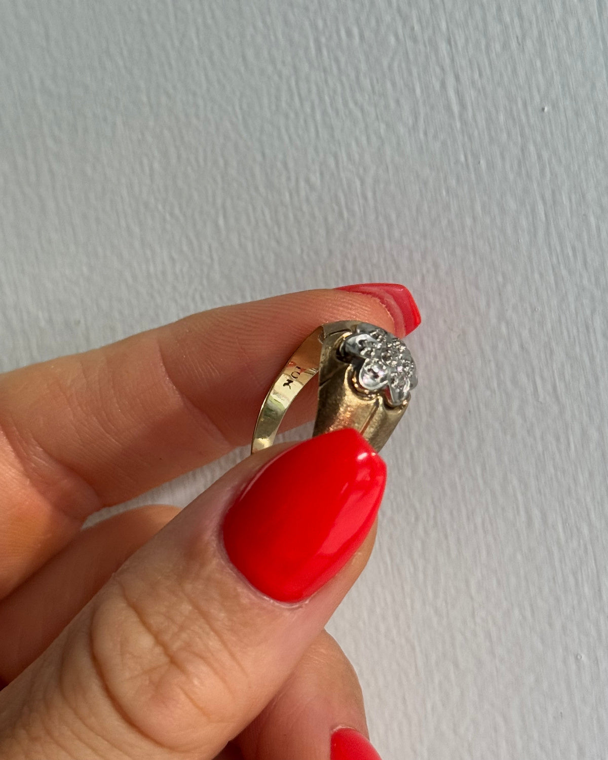 Vintage 10k Yellow Gold & Natural Diamond Cluster Ring