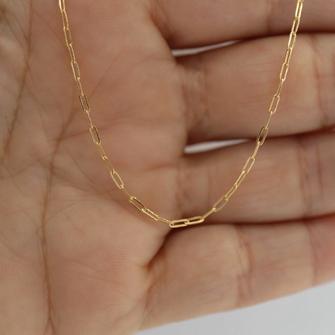 Dainty Paperclip Necklace in 14 Karat Gold Fill