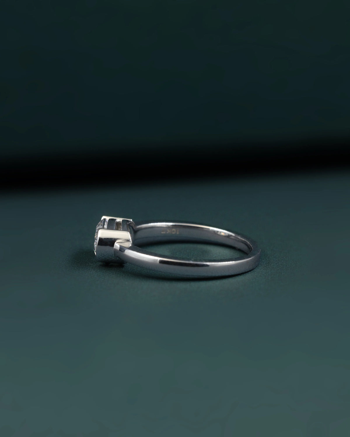 1.01 CT Oval Cut CVD Lab-Grown Diamond Solitaire Ring