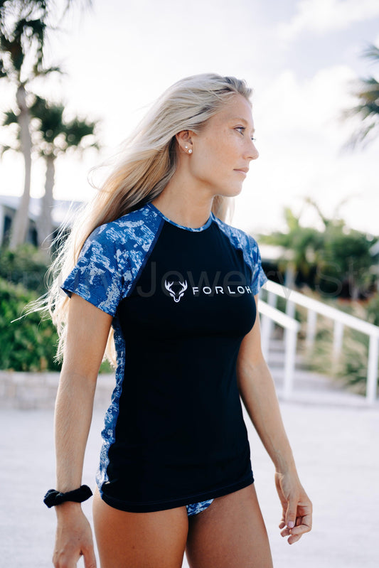 Women's SilverLUXE UPF Rash Guard - image 2