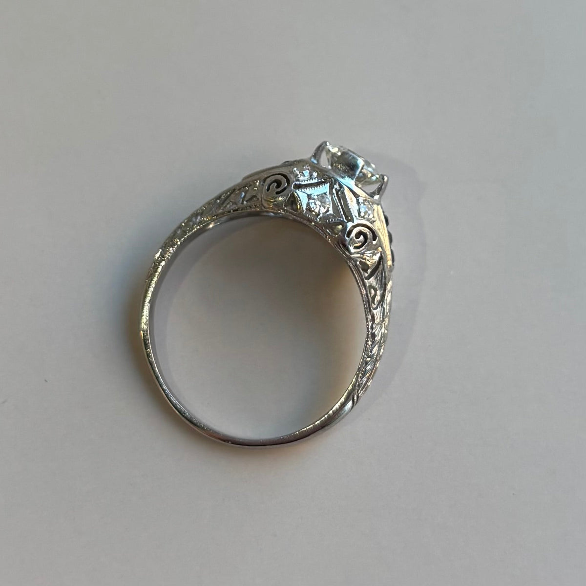 Art Deco 0.75ct Diamond & Step-Cut Blue Sapphire Ring | 18k White Gold | Vintage