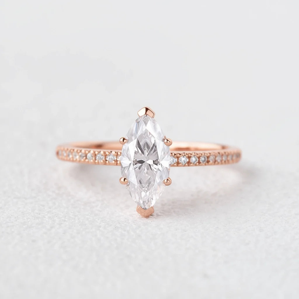 Grace‘s Minimal | Marquise Diamond Solitaire Engagement Ring with Pave Band