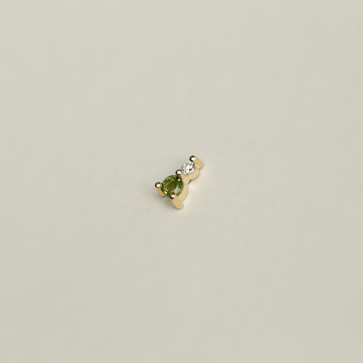 GREEN TOURMALINE AND DIAMOND STUD