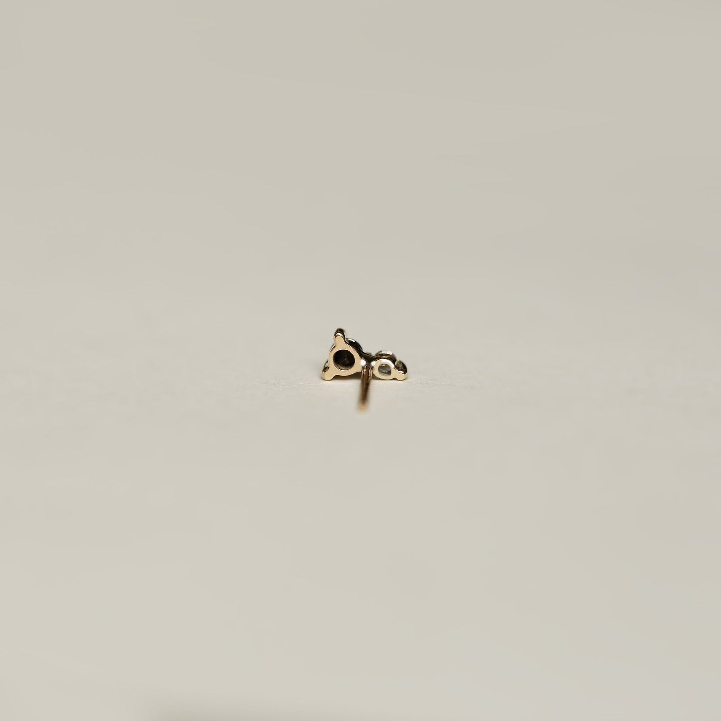 BLACK AND WHITE DIAMOND STUD
