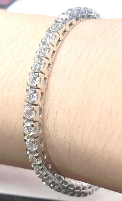 18KW 4-Prong Diamond Tennis Bracelet Approx:6.00ctTW