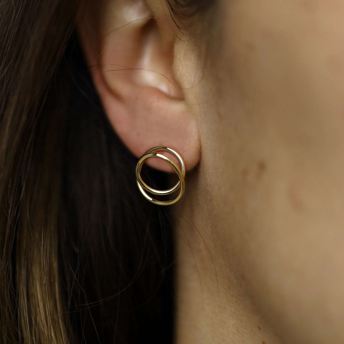 SMALL ORBIT EARRING