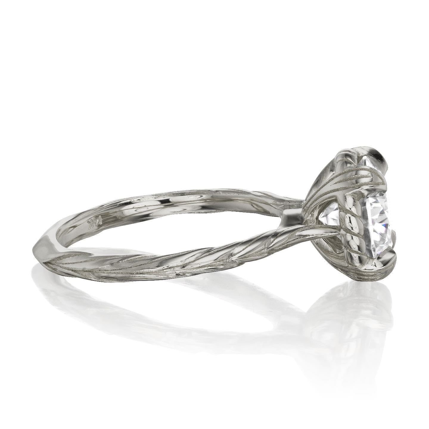 ・SIENNA・Moissanite, Willow Leaf Band (2ct)