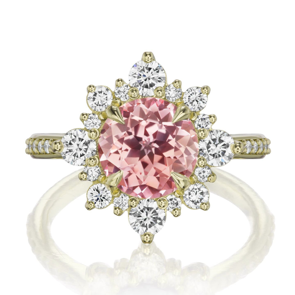 ・REYNA・Peach Sapphire Center, Diamond Halo (3.22ctw+)