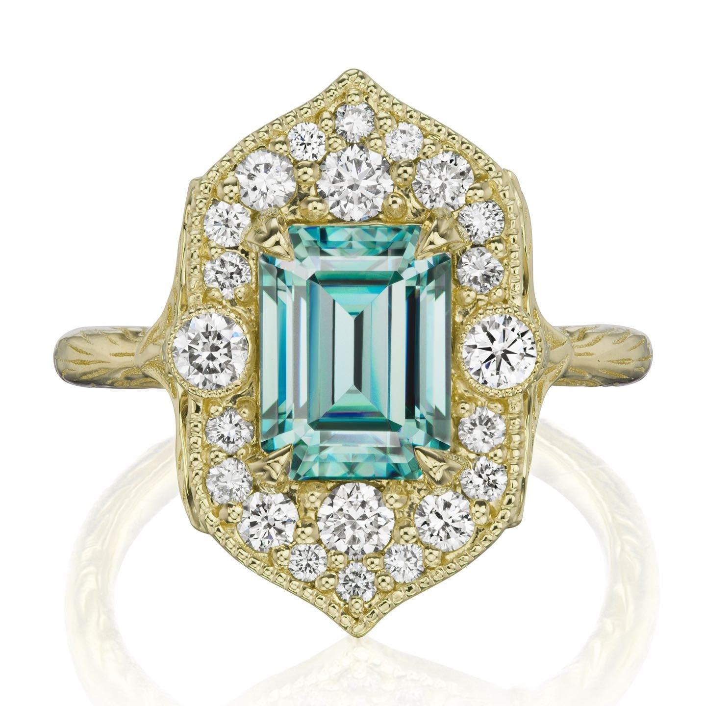・ESTELLA・Emerald Cut Iconic™ Aqua-Teal Moissanite, Diamond Halo (2.30ct)