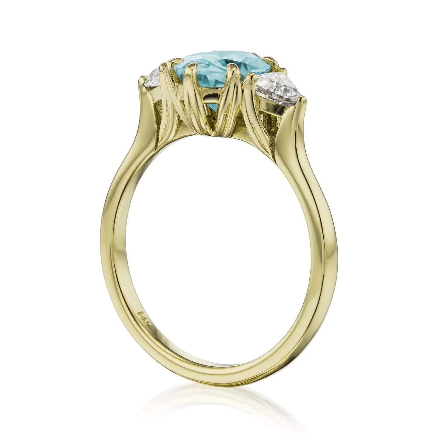 ・JUNO・Oval Aqua-Teal Iconic™ Moissanite Center, Trillion Diamonds (1.92ctw)