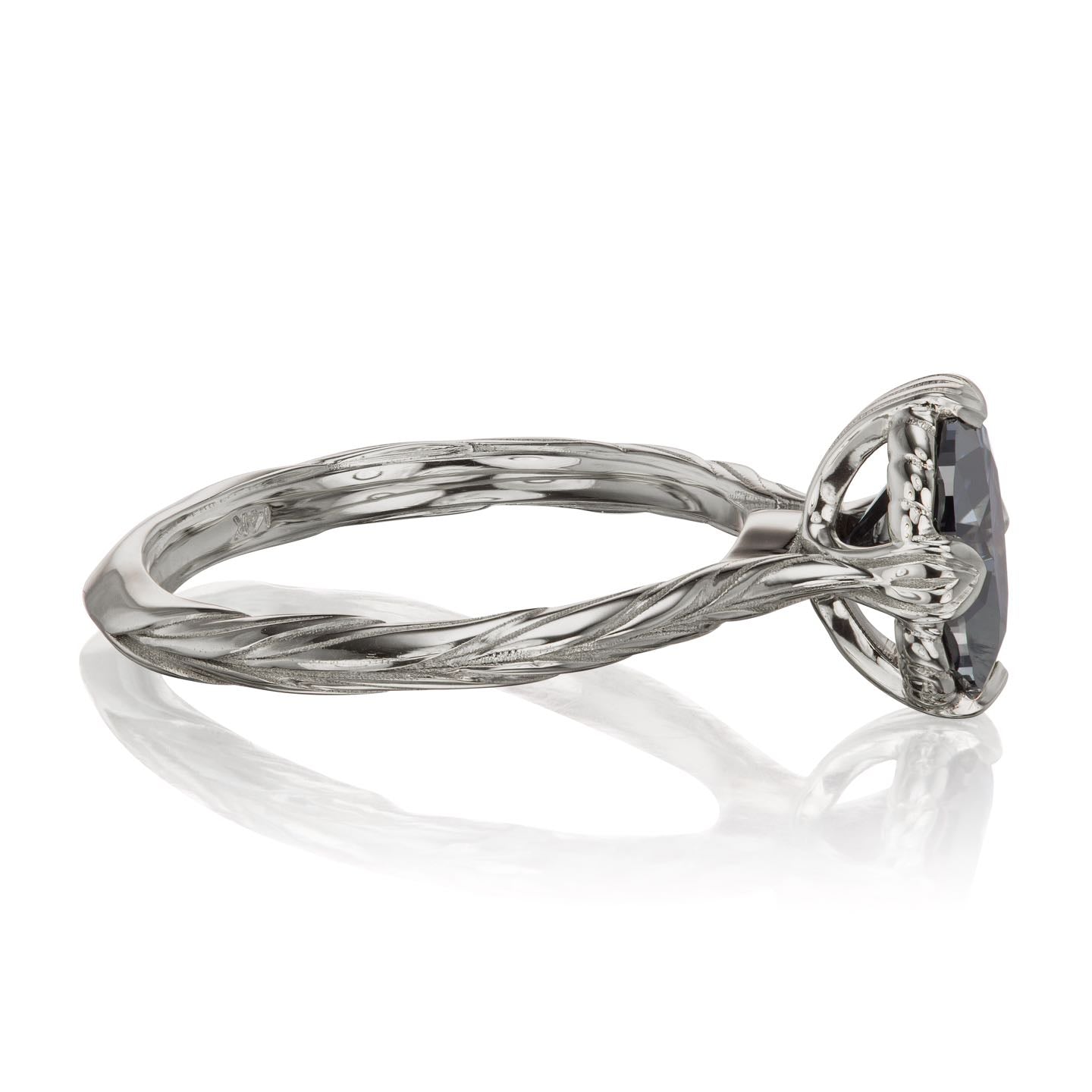 ・OLIVIA・Oval Iconic™ Dark Grey Moissanite, Willow Leaf Band (1.5ct)