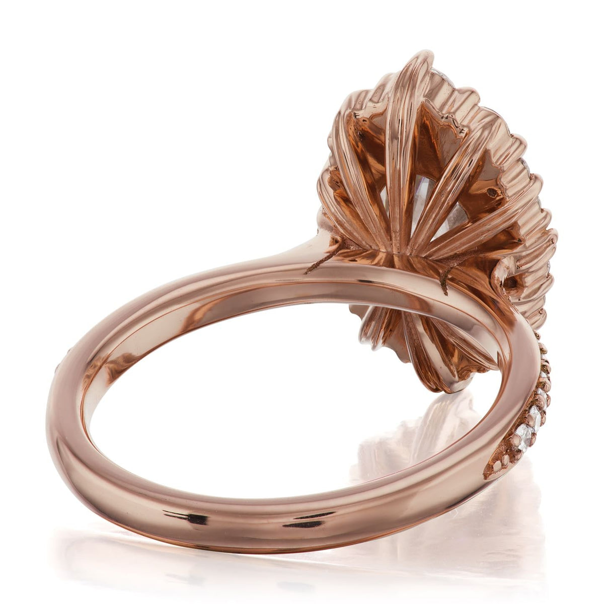 ・SOFIA・Oval Lab-Grown Diamond Center Diamond Halo (1.5ctw+)