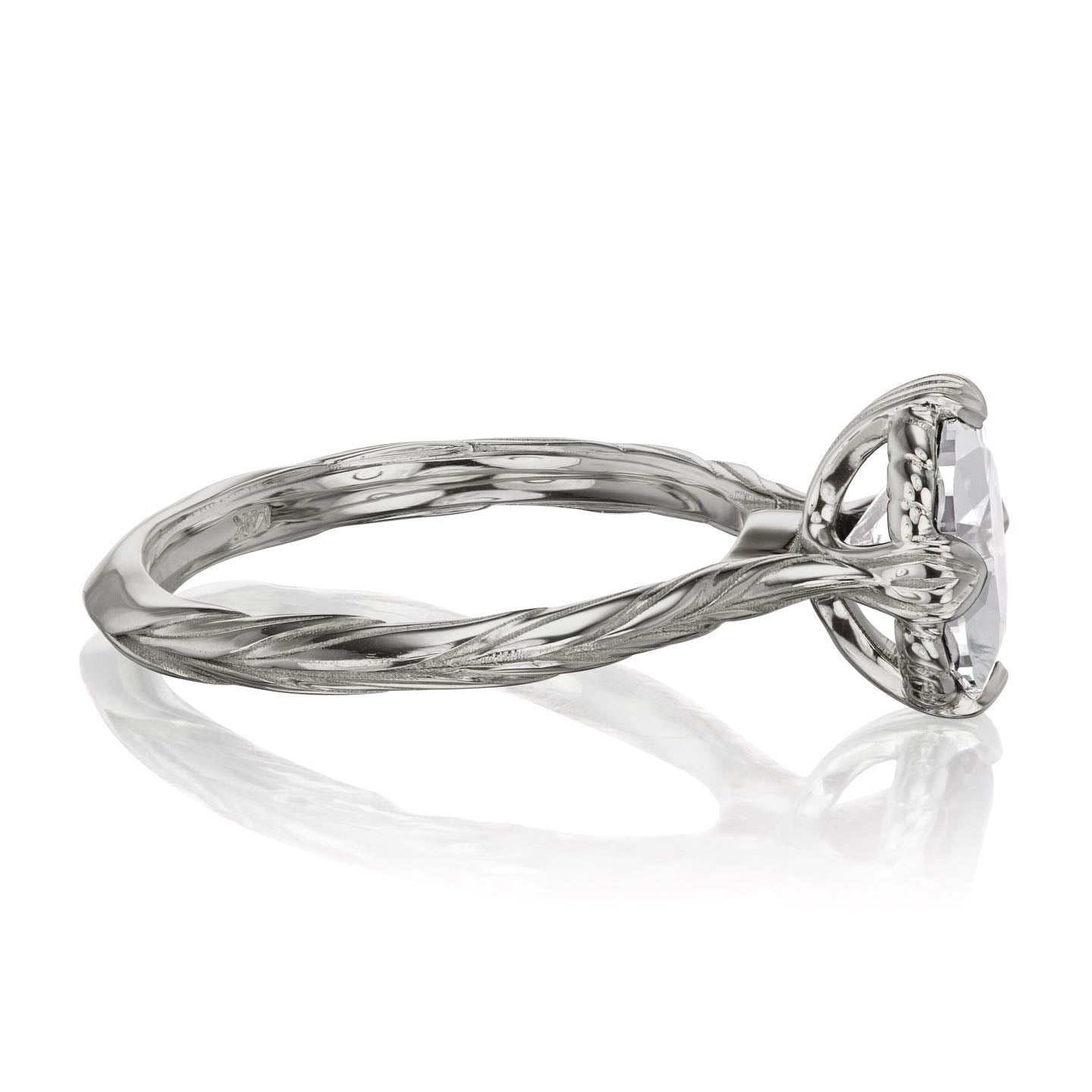 ・OLIVIA・Oval Moissanite, Willow Leaf Band (1.5ct)