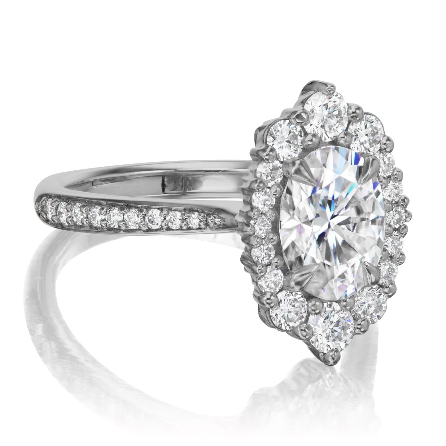 ・SOFIA・Oval Lab-Grown Diamond Center Diamond Halo (1.5ctw+)