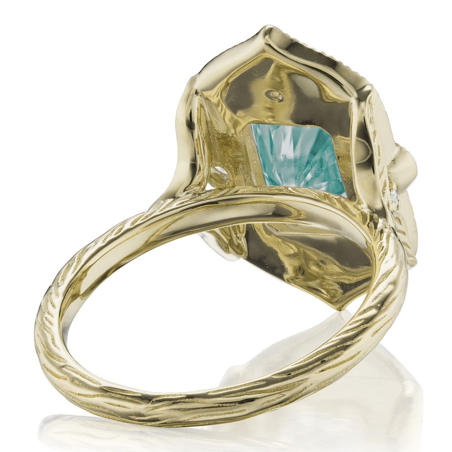 ・ESTELLA・Emerald Cut Iconic™ Aqua-Teal Moissanite, Diamond Halo (2.30ct)