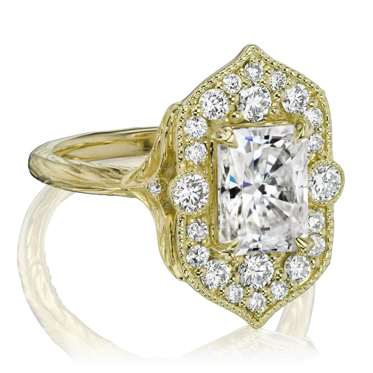 ・ESTELLA・Radiant Moissanite Center, Diamond Halo (2.35ctw)