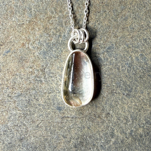 Champagne Oregon Sunstone Pendant Necklace | Sterling Silver | PNW Gemstone