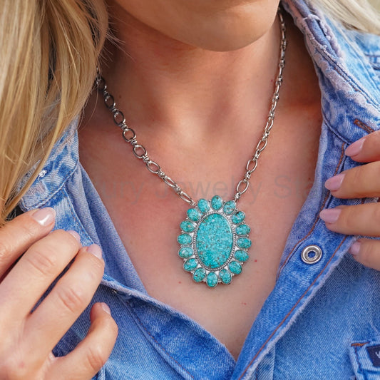 The Jewel Pendant Necklace