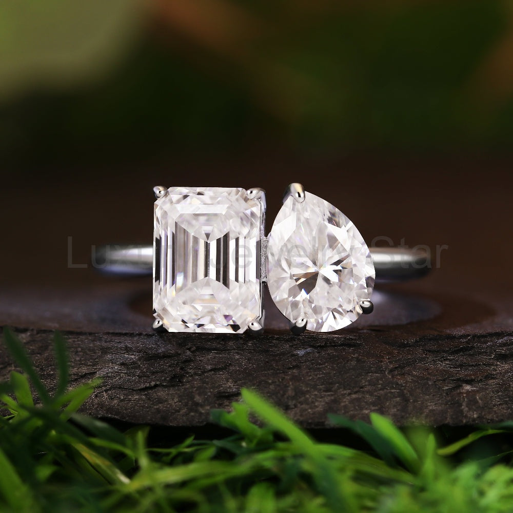 3.13CT Emerald and Pear Cut Toi et Moi Moissanite Engagement Ring