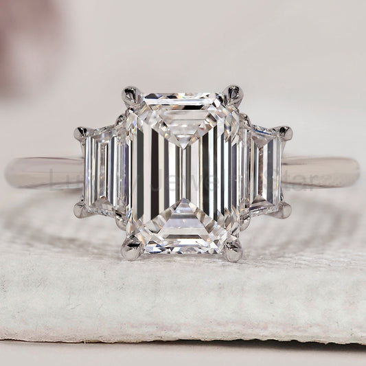 Emerald And Trapezoid Baguette 3 Stone Ring