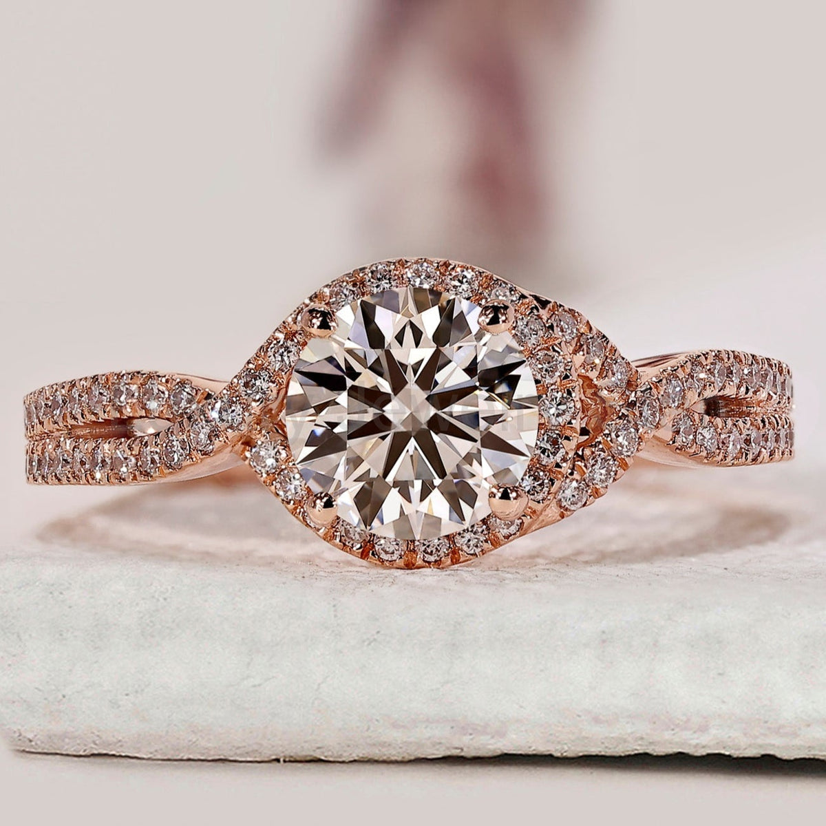 Rose Gold Engagement Ring In Round Diamond