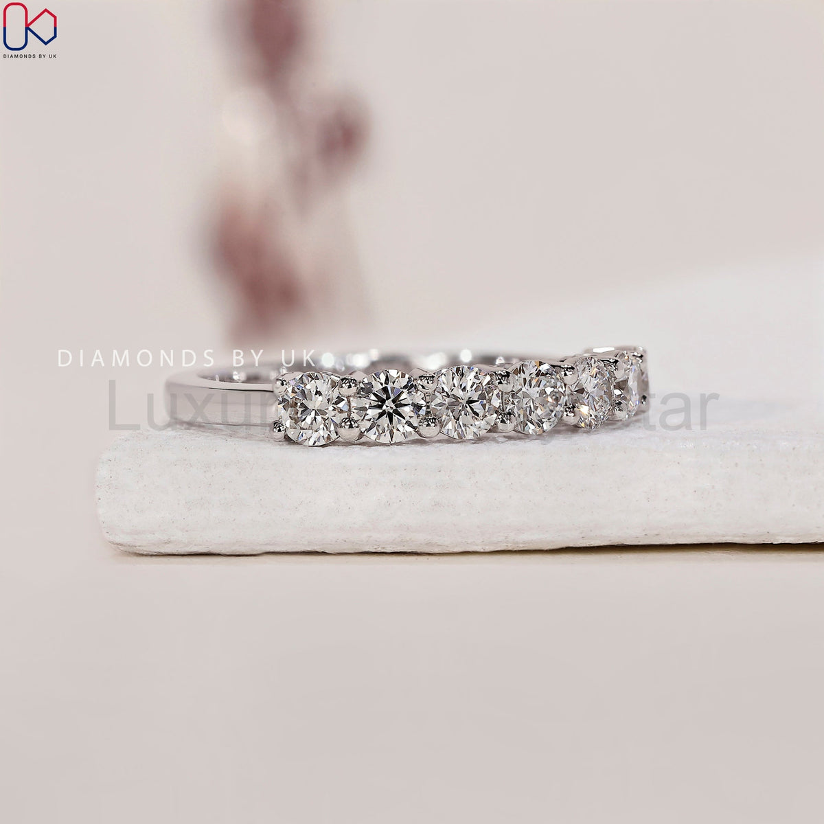 Round Cut 7 Diamond Wedding Band - image 3