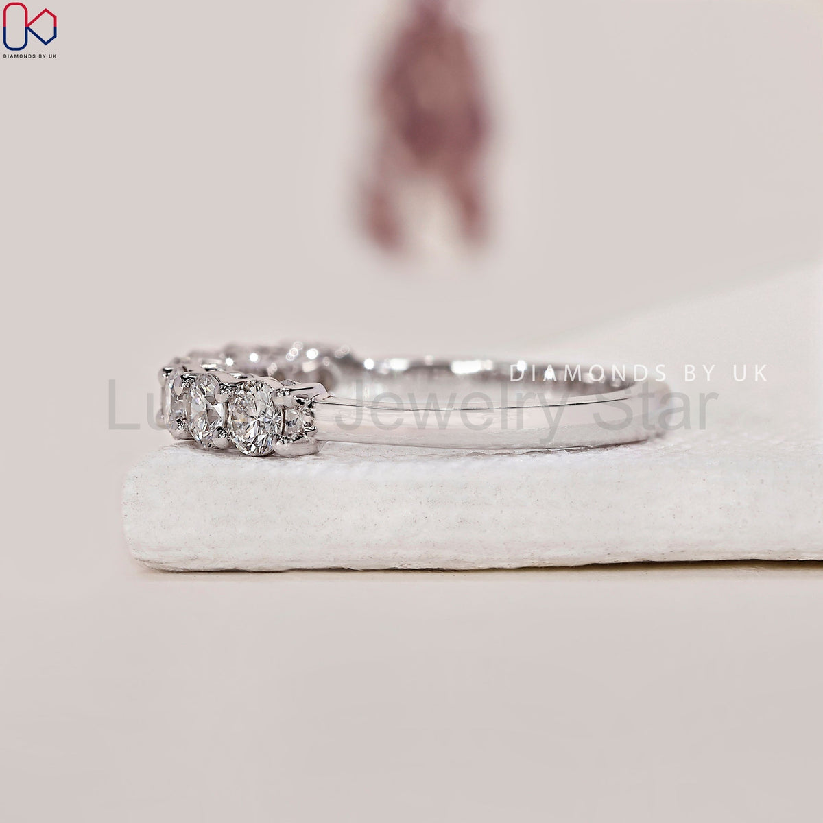 Round Cut 7 Diamond Wedding Band - image 5