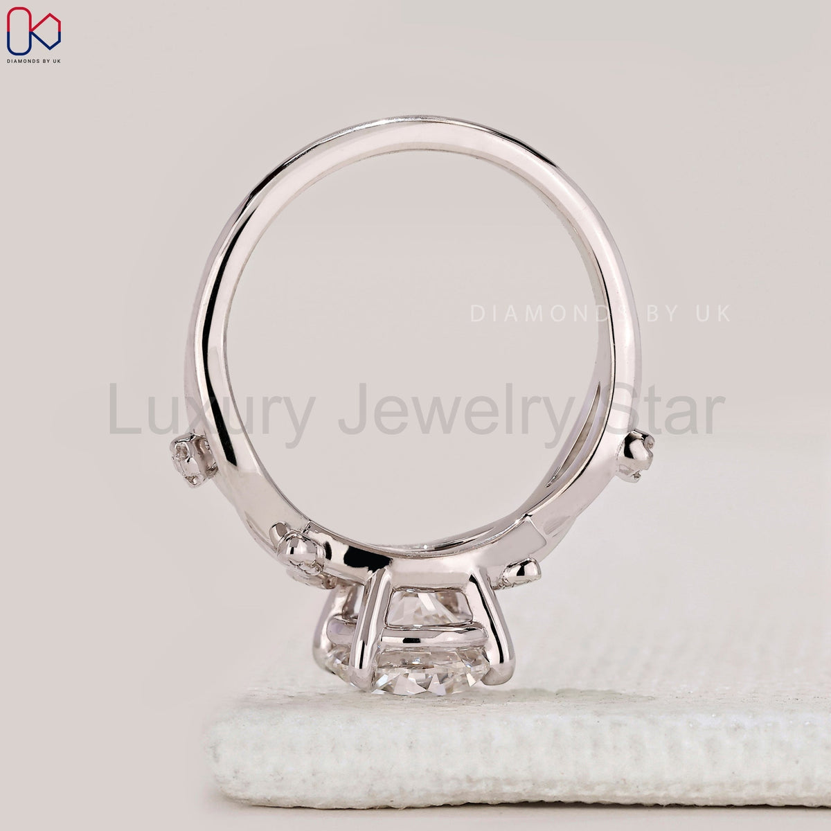 Round Cut Diamond Nature Inspired Engagement Ring - image 5