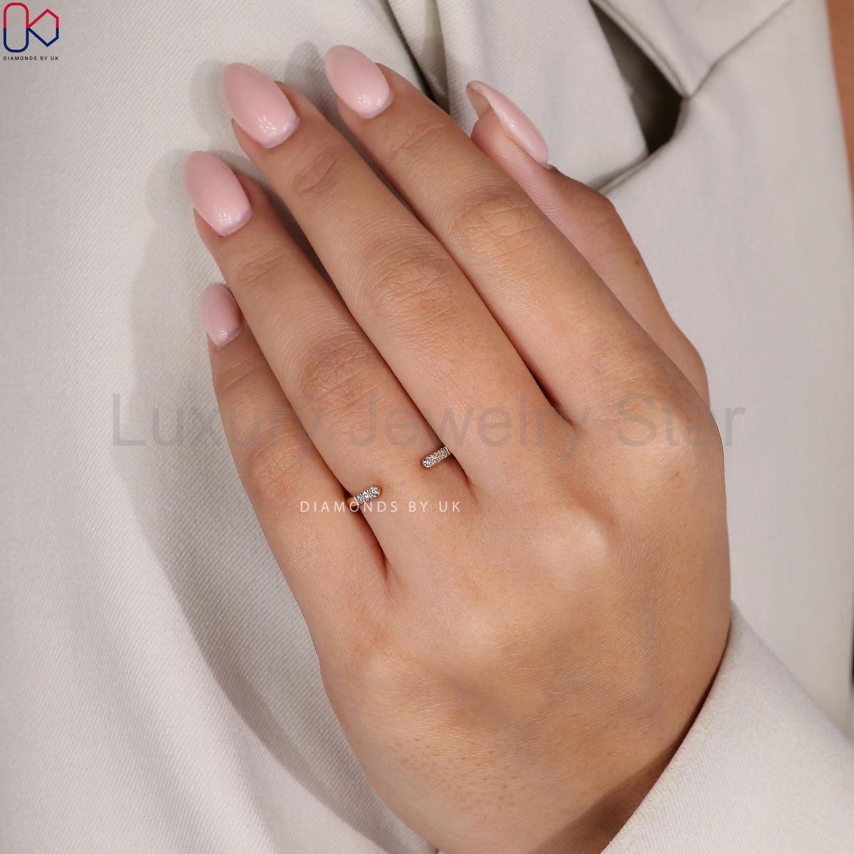 Round Cut Diamond Open Gap Wedding Band - image 10