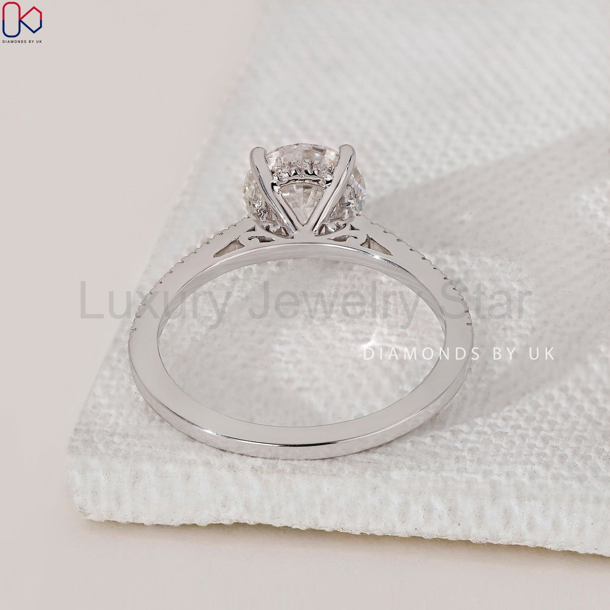 Round Cut Diamond Pave Setting Ring - image 4
