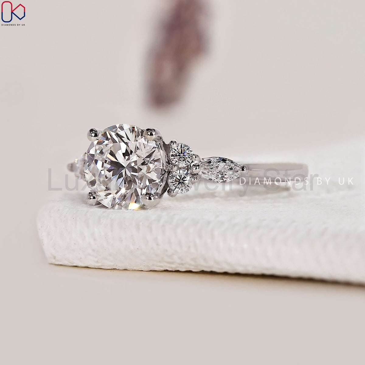 Round Cut Diamond Ring In Muse Setting - image 2