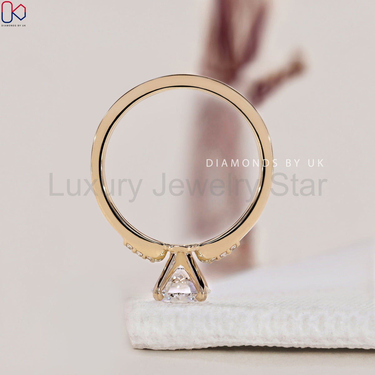 Round Cut Diamond Ring With Pinched Shank Band - image 5