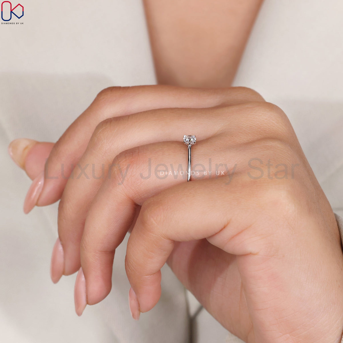 Round Cut Diamond Ring With Solitaire Style - image 8