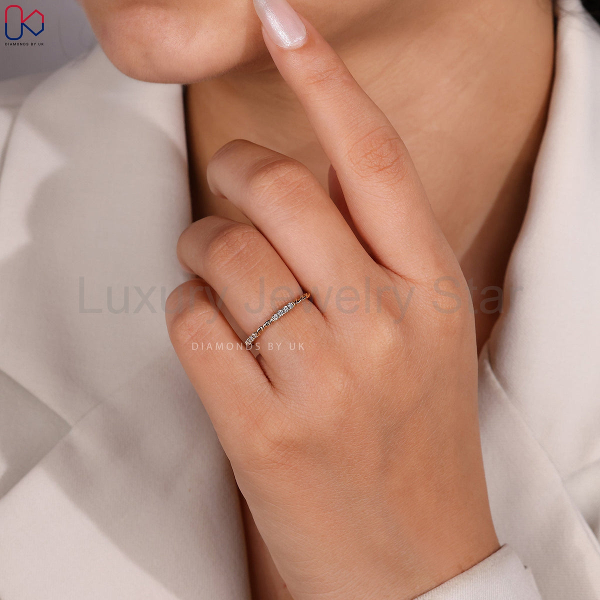 Round Cut Diamond Twisted Rope Wedding Band - image 10